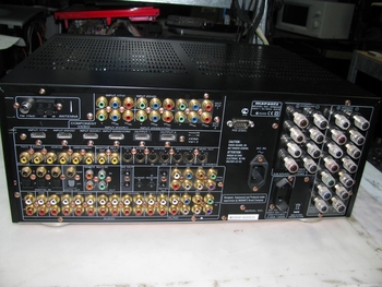 Marantz SR8002